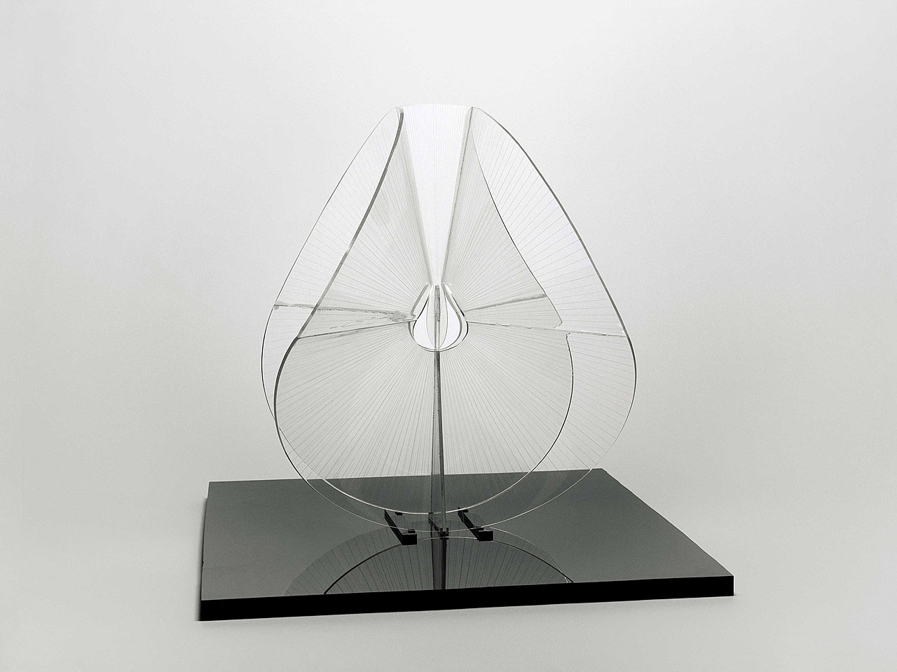 Naum gabo on sale