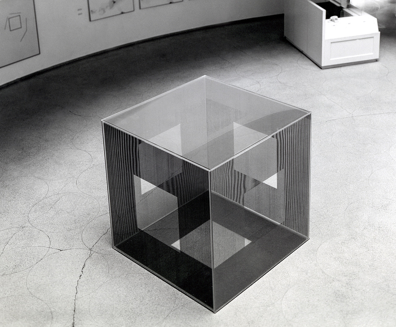 Art cube. Тессеракт Рубика. Куб. Арт объект куб.