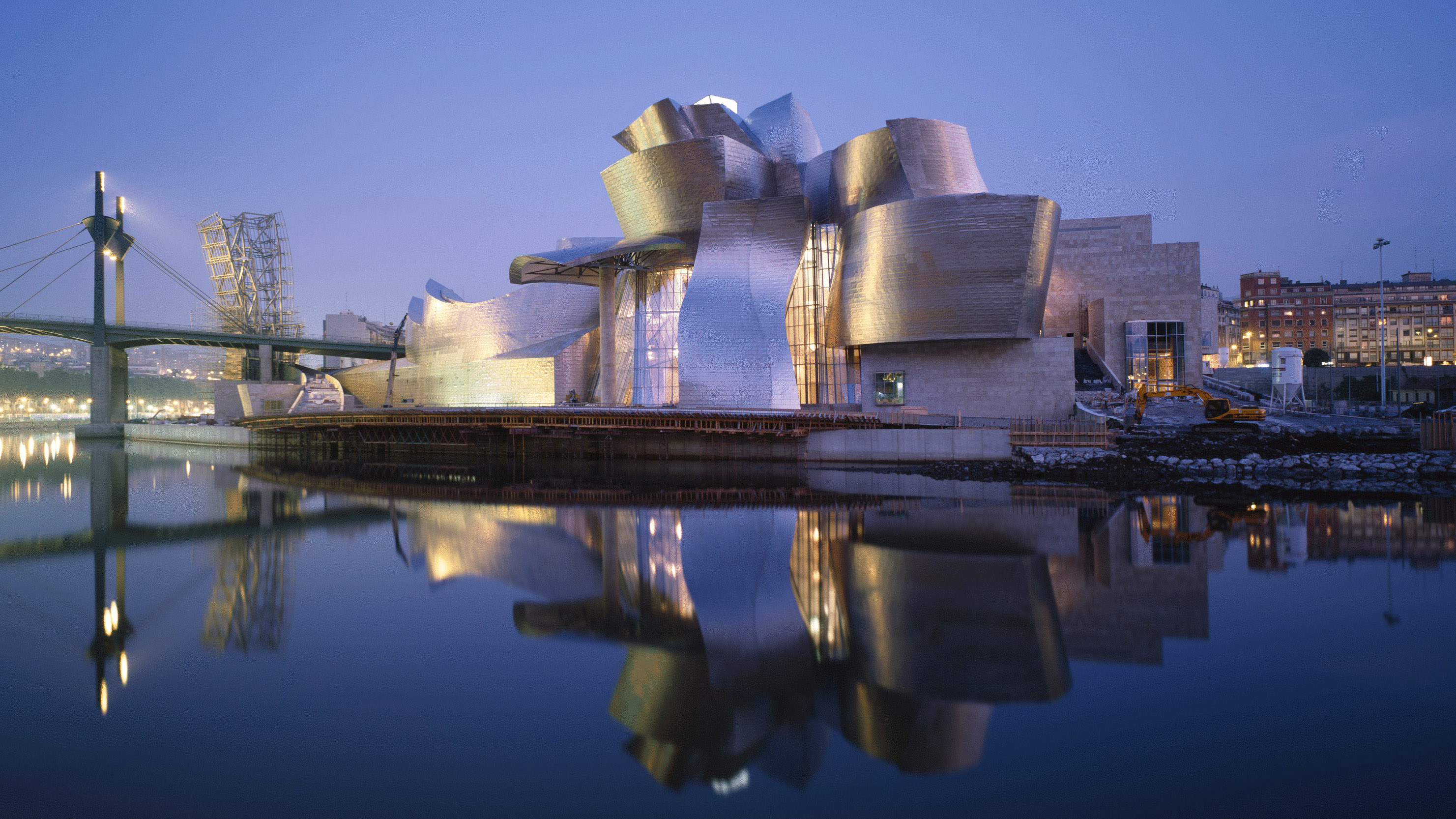 ผลการค้นหารูปภาพสำหรับ bilbao guggenheim opening