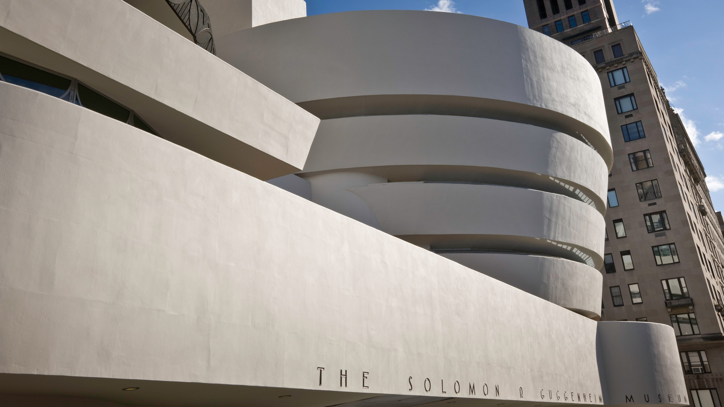 Frank Gehry: Architect  The Guggenheim Museums and Foundation